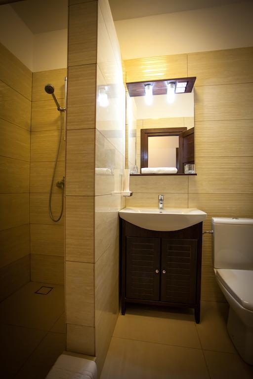 Roata Faget Inn Cluj-Napoca Room photo